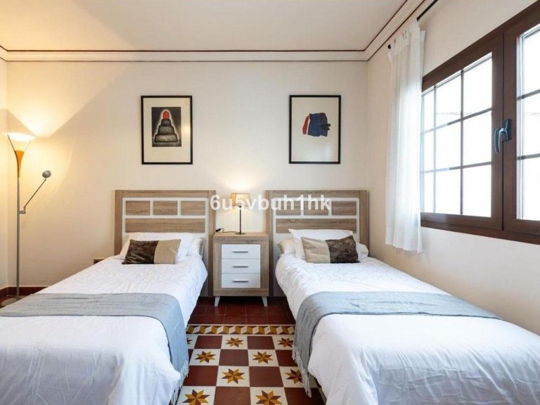 Villa for Sale in Fuengirola, Malaga 14