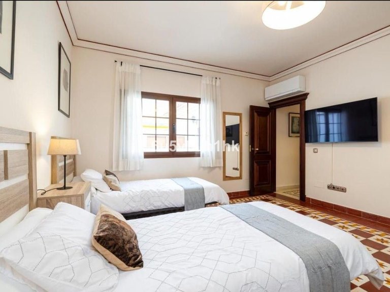 Villa for Sale in Fuengirola, Malaga 16