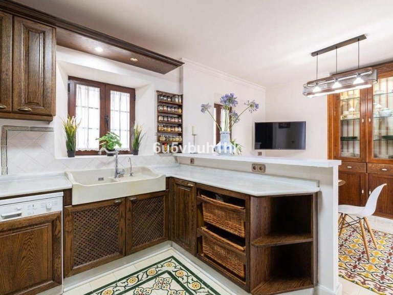 Villa for Sale in Fuengirola, Malaga 25