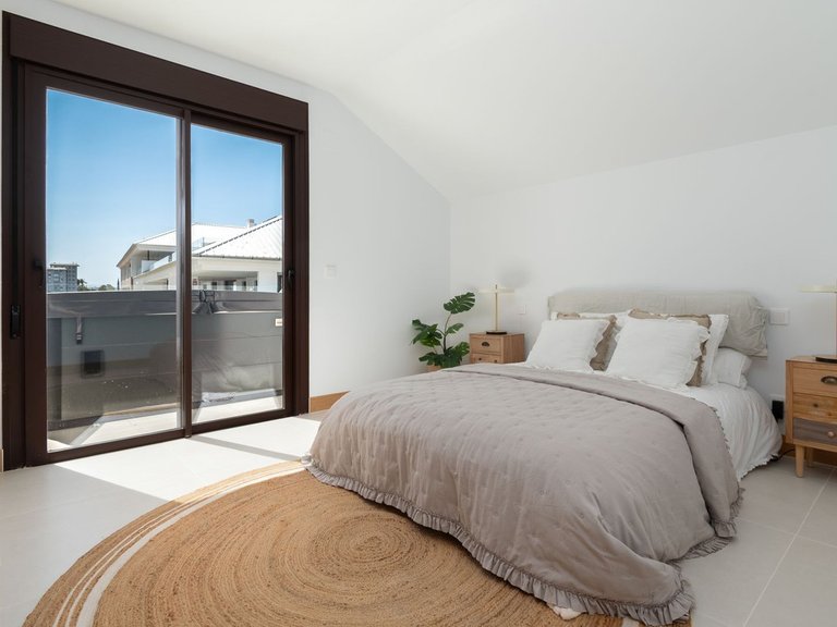Apartment for Sale in Fuengirola, Malaga 11