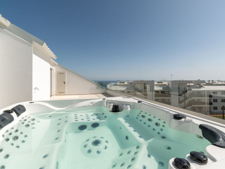 Apartment for Sale in Fuengirola, Malaga 17