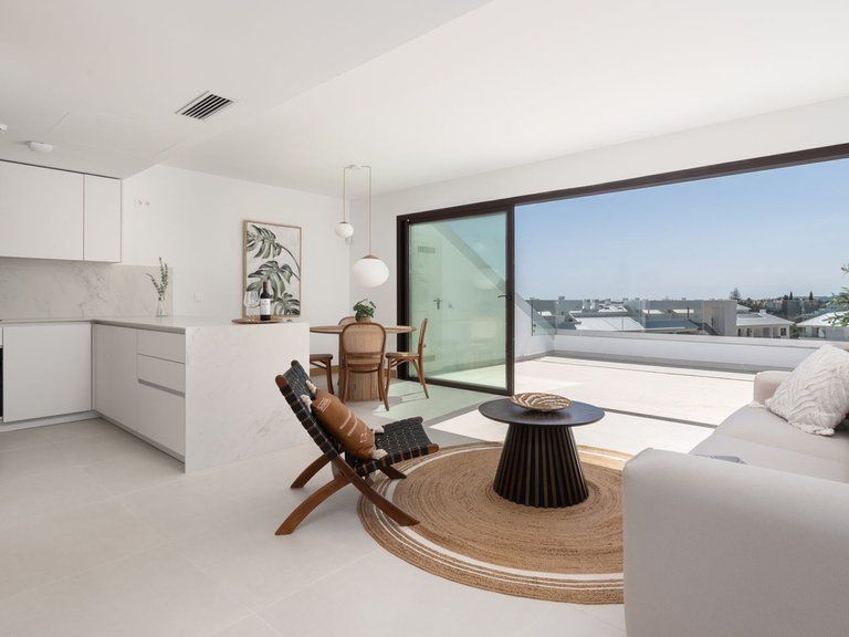 Apartment for Sale in Fuengirola, Malaga 2