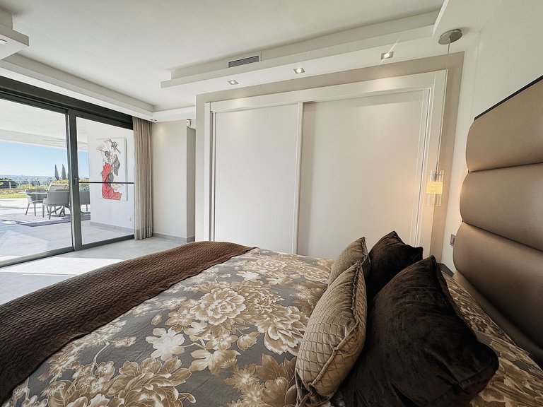 Apartment for Sale in Los Flamingos, Malaga 21