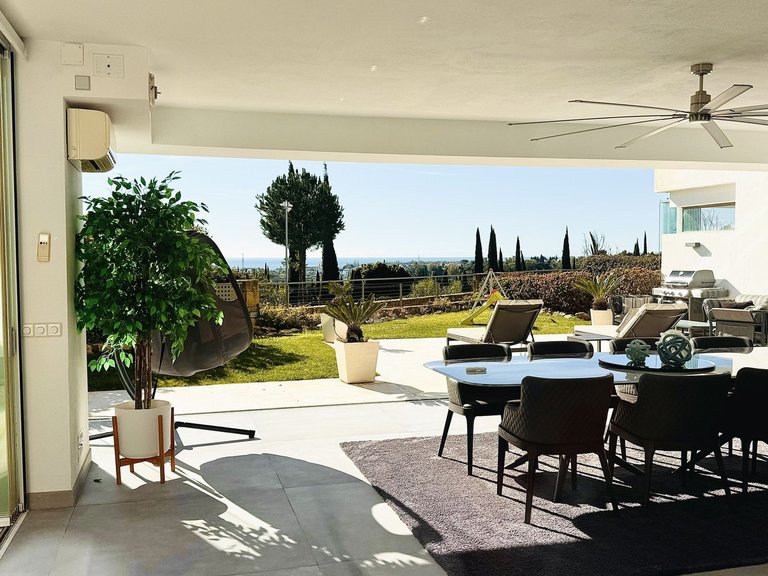 Apartment for Sale in Los Flamingos, Malaga 3