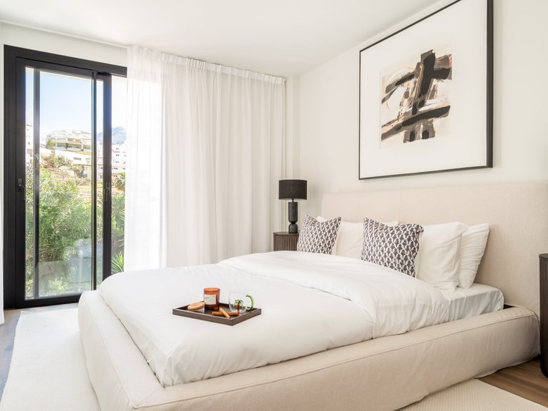 Villa for Sale in Nueva Andalucía, Malaga 13
