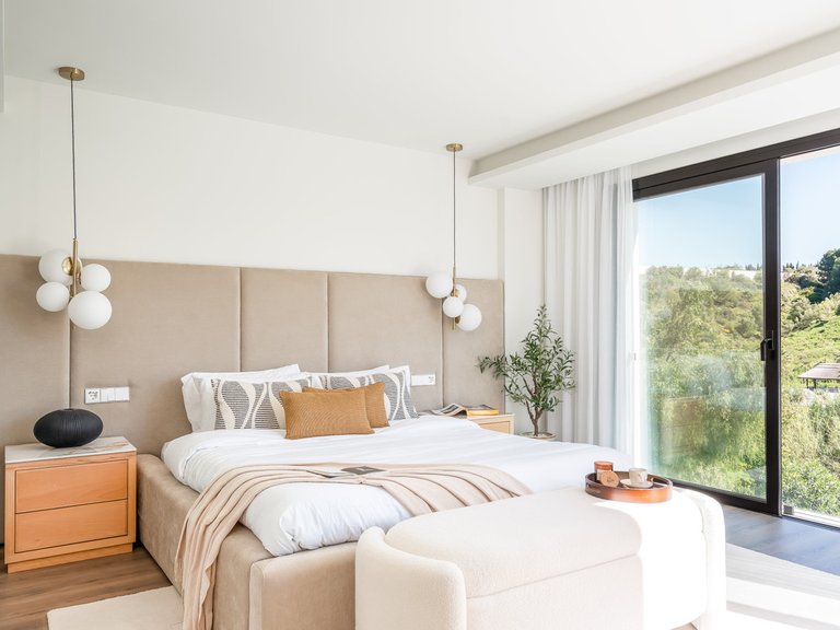 Villa for Sale in Nueva Andalucía, Malaga 17