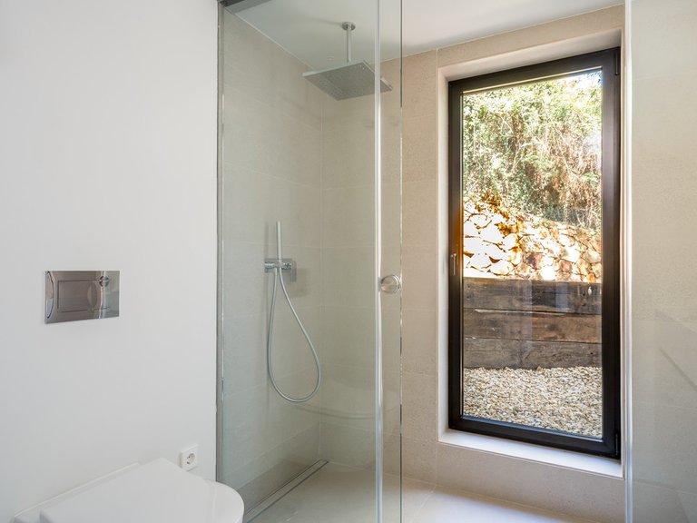 Villa for Sale in Nueva Andalucía, Malaga 21