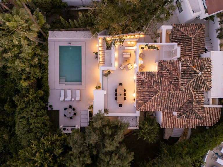 Villa for Sale in Nueva Andalucía, Malaga 34