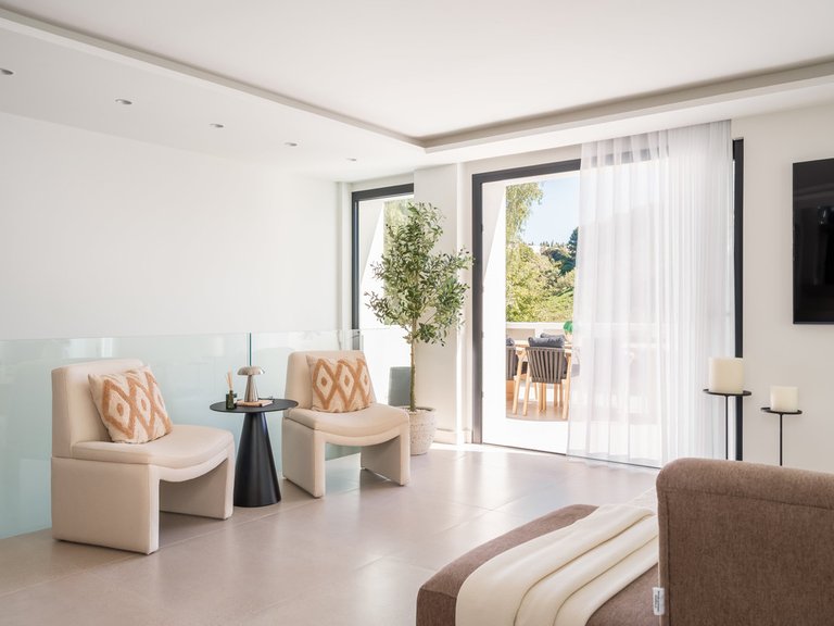 Villa for Sale in Nueva Andalucía, Malaga 7