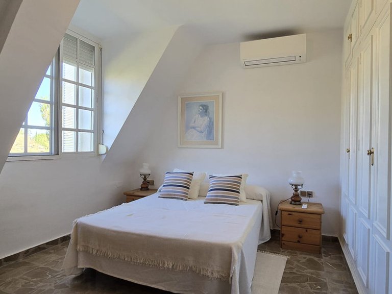 Villa for Sale in Alhaurín De La Torre, Malaga 41