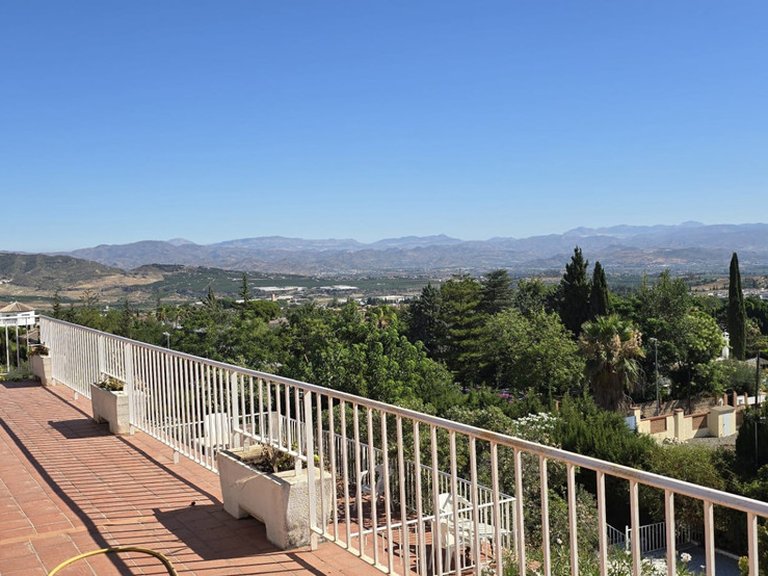 Villa for Sale in Alhaurín De La Torre, Malaga 46