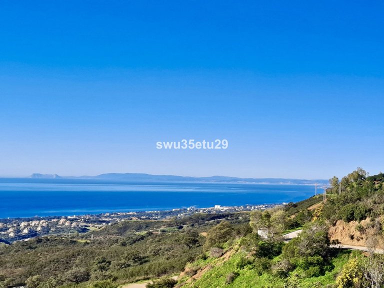 Apartment for Sale in La Mairena, Malaga 19