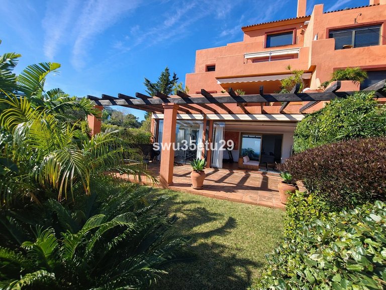 Apartment for Sale in La Mairena, Malaga 2