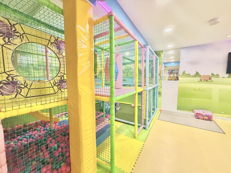 Commercial for Sale in Los Boliches, Malaga 8