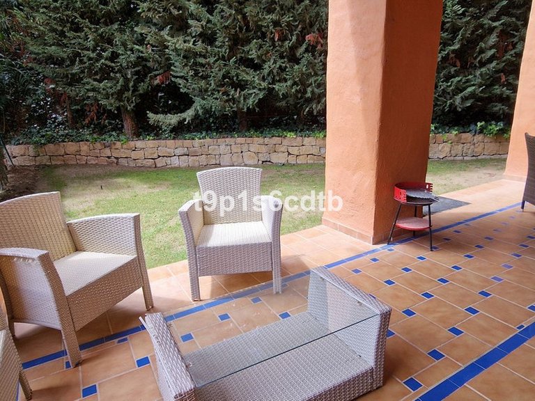 Apartment for Sale in Benahavís, Malaga 12