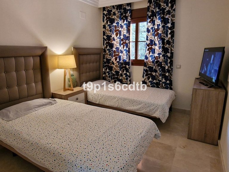 Apartment for Sale in Benahavís, Malaga 8