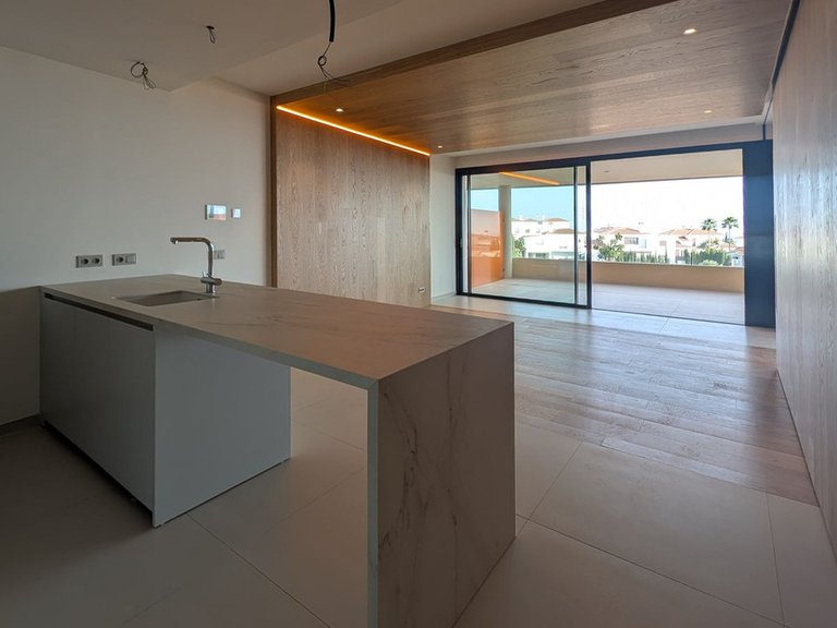 Apartment for Sale in Fuengirola, Malaga 24