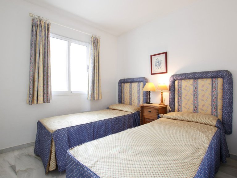 Apartment for Sale in Calahonda, Malaga 16