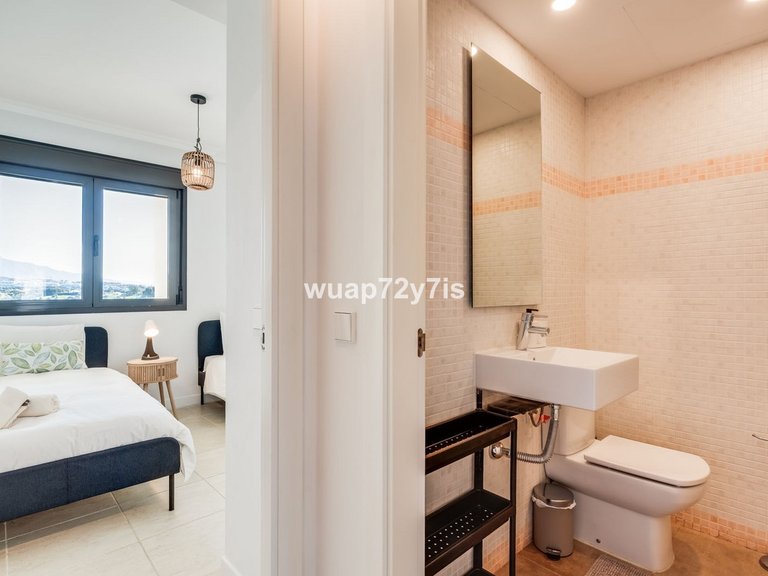Apartment for Sale in Selwo, Malaga 17