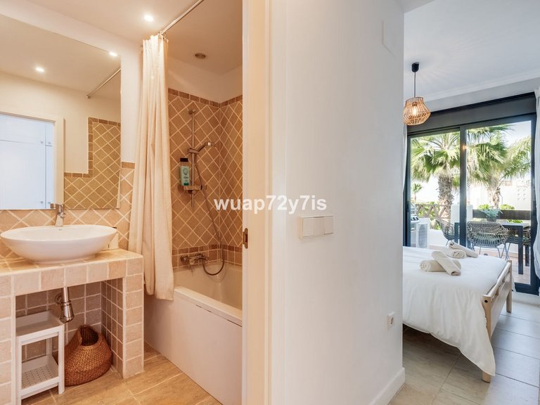 Apartment for Sale in Selwo, Malaga 21