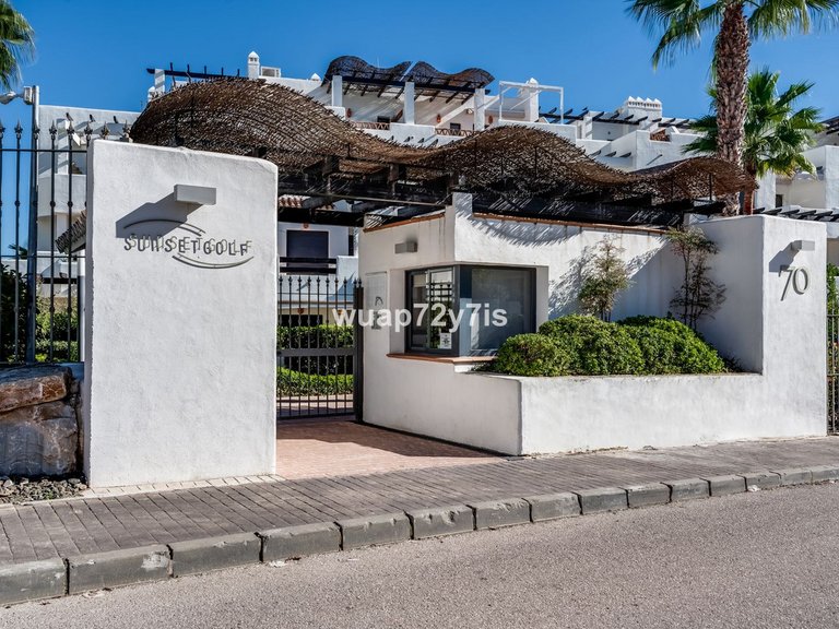 Apartment for Sale in Selwo, Malaga 25