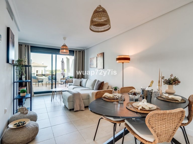 Apartment for Sale in Selwo, Malaga 6