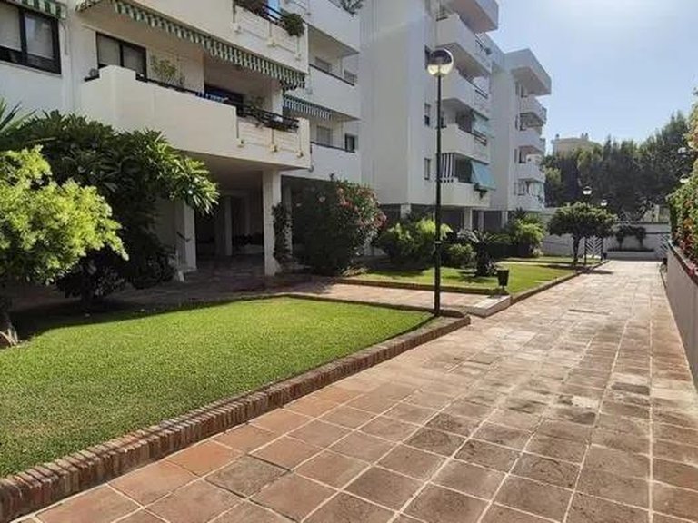 Apartment for Sale in Torremolinos, Malaga 28
