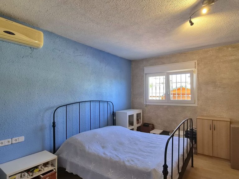 Villa for Sale in Alhaurín De La Torre, Malaga 33