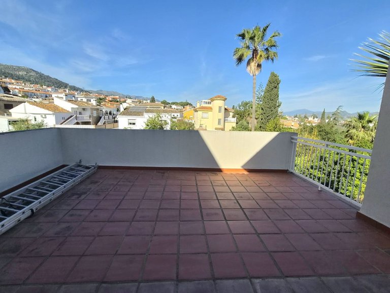 Villa for Sale in Alhaurín De La Torre, Malaga 38