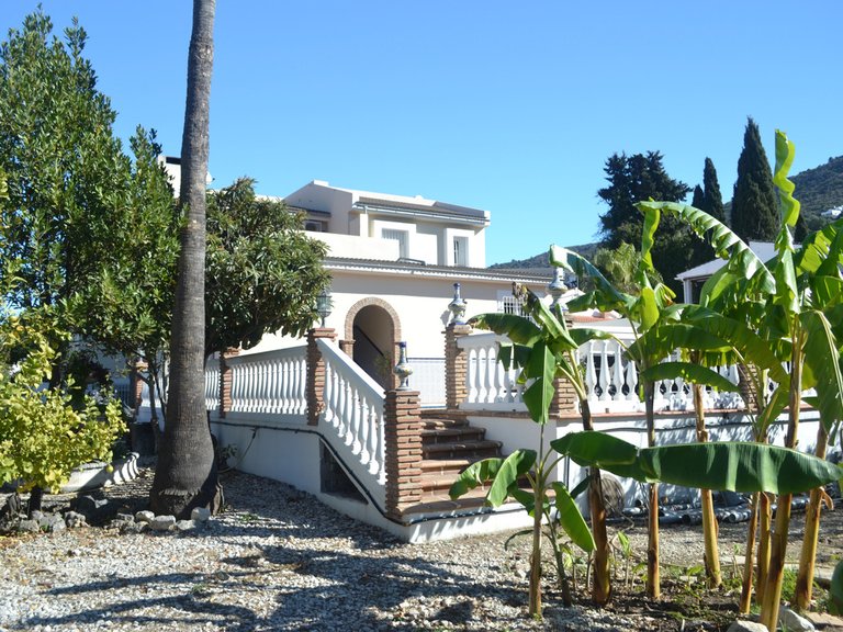 Villa for Sale in Alhaurín De La Torre, Malaga 54