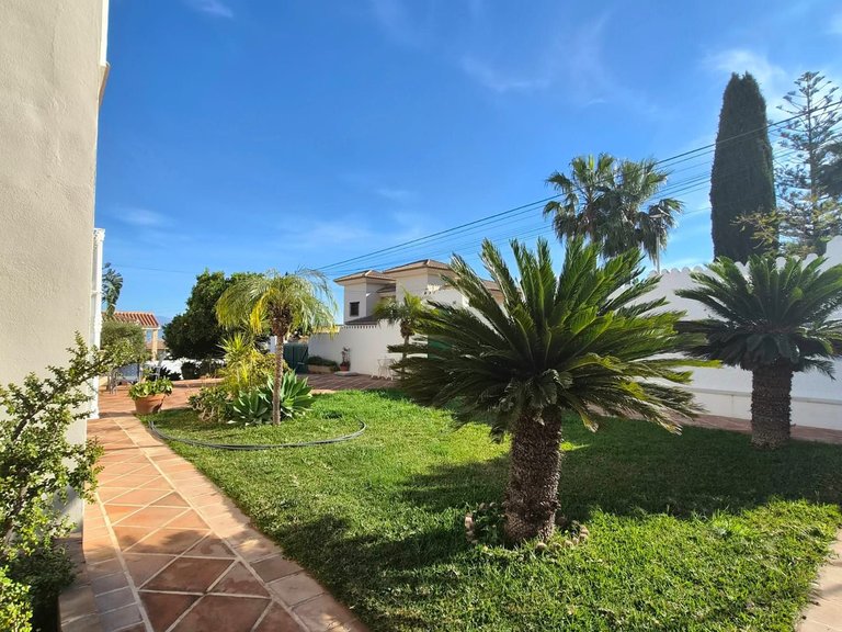 Villa for Sale in Alhaurín De La Torre, Malaga 67