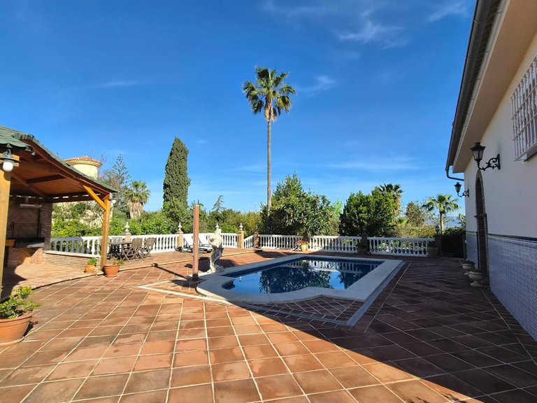 Villa for Sale in Alhaurín De La Torre, Malaga 7