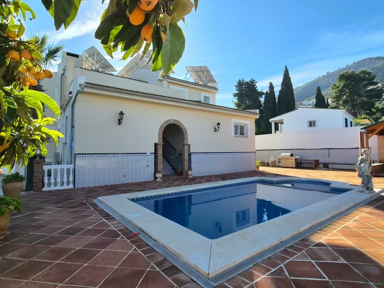 Villa for Sale in Alhaurín De La Torre, Malaga 9