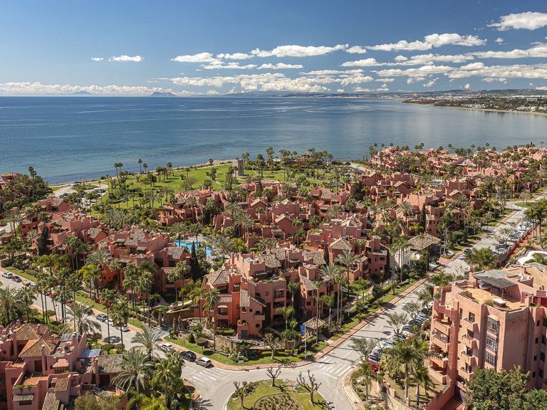 Apartment for Sale in Estepona, Malaga 13
