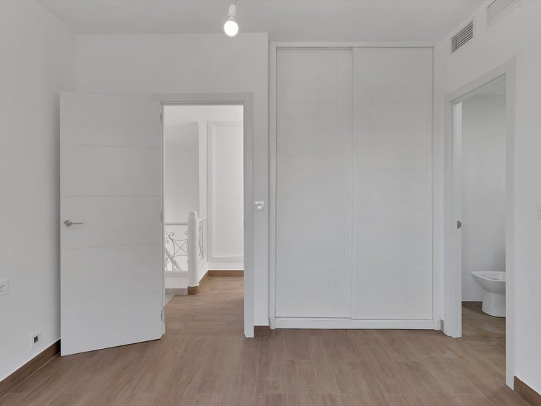 Villa for Sale in Málaga Centro, Malaga 12