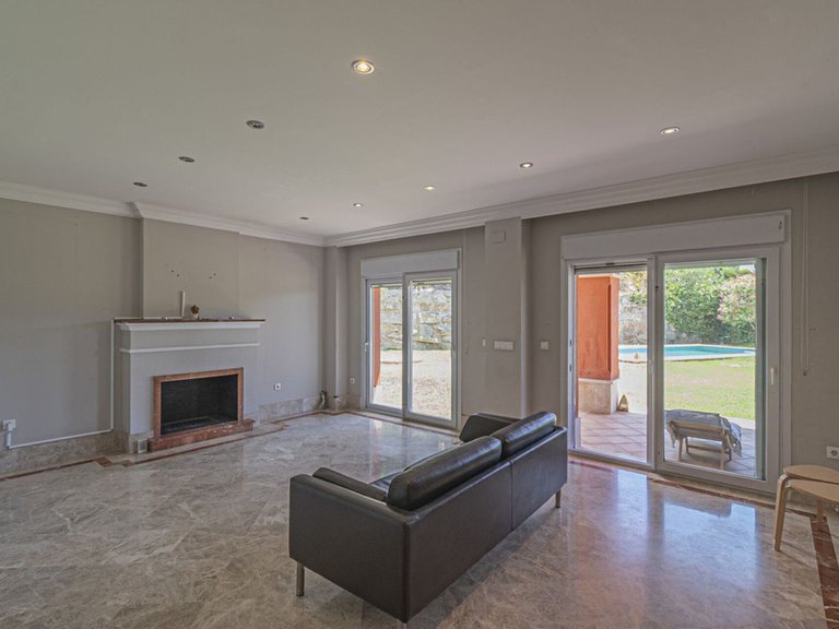 Villa for Sale in Marbella, Malaga 13