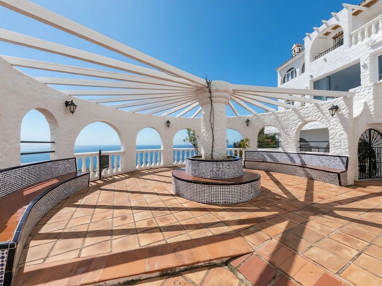 Apartment for Sale in Benalmadena Pueblo, Malaga 23