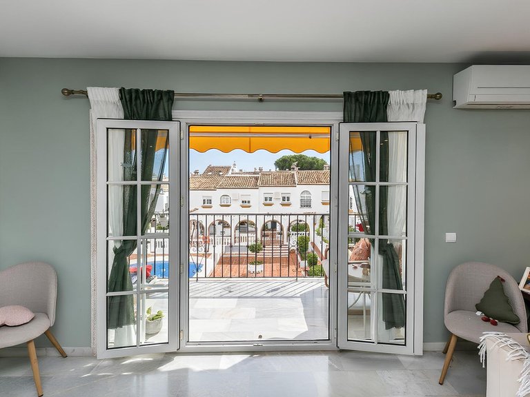 Apartment for Sale in Benalmadena Pueblo, Malaga 5