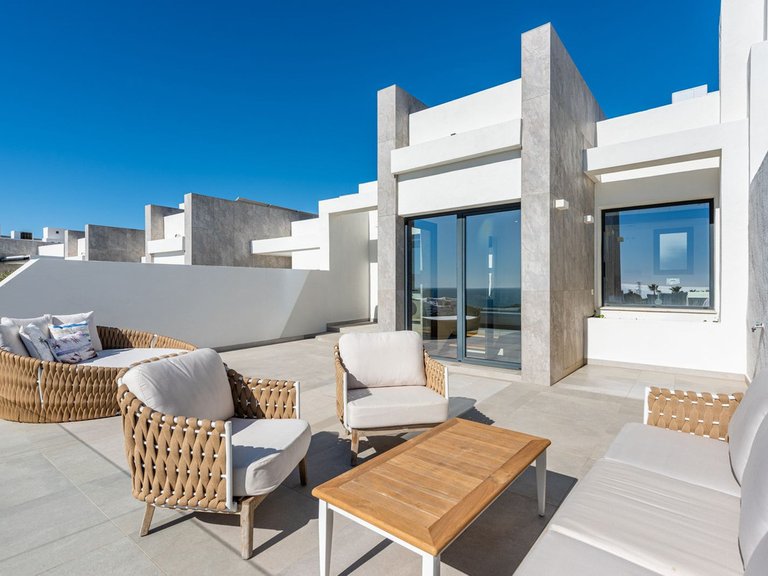 Villa for Sale in Cabopino, Malaga 10