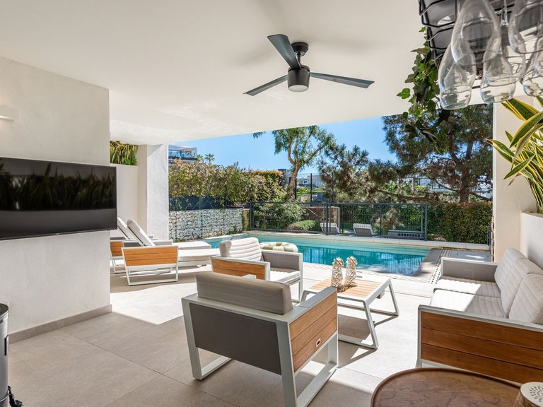 Villa for Sale in Cabopino, Malaga 14