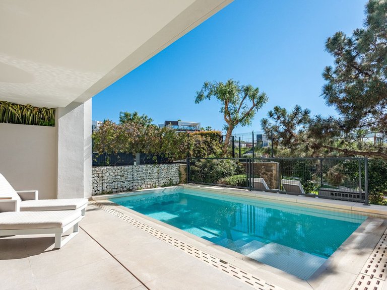 Villa for Sale in Cabopino, Malaga 15