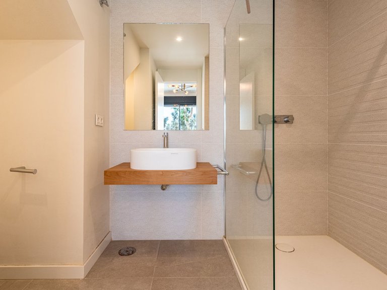 Villa for Sale in Cabopino, Malaga 19