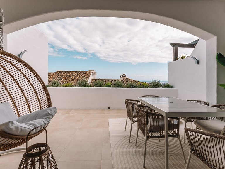 Villa for Sale in Los Arqueros, Malaga 5