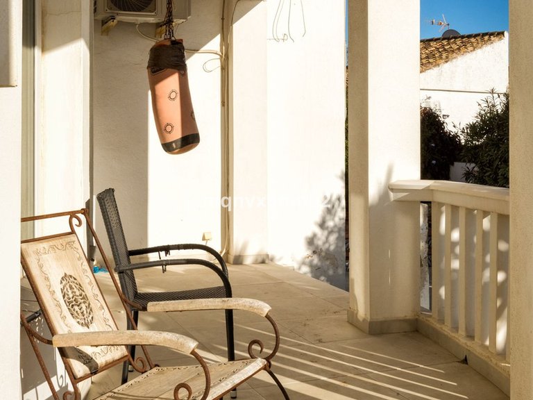 Villa for Sale in El Chaparral, Malaga 10
