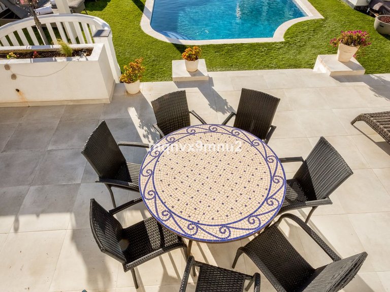 Villa for Sale in El Chaparral, Malaga 13