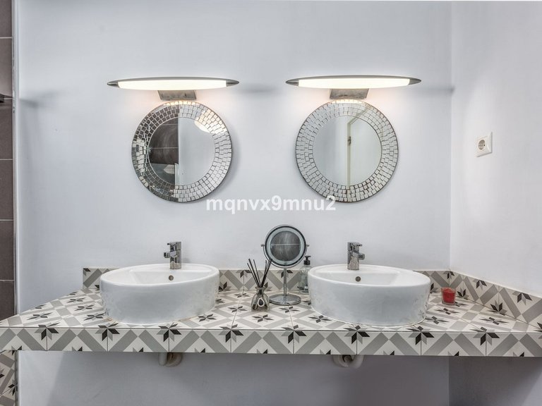 Villa for Sale in El Chaparral, Malaga 28
