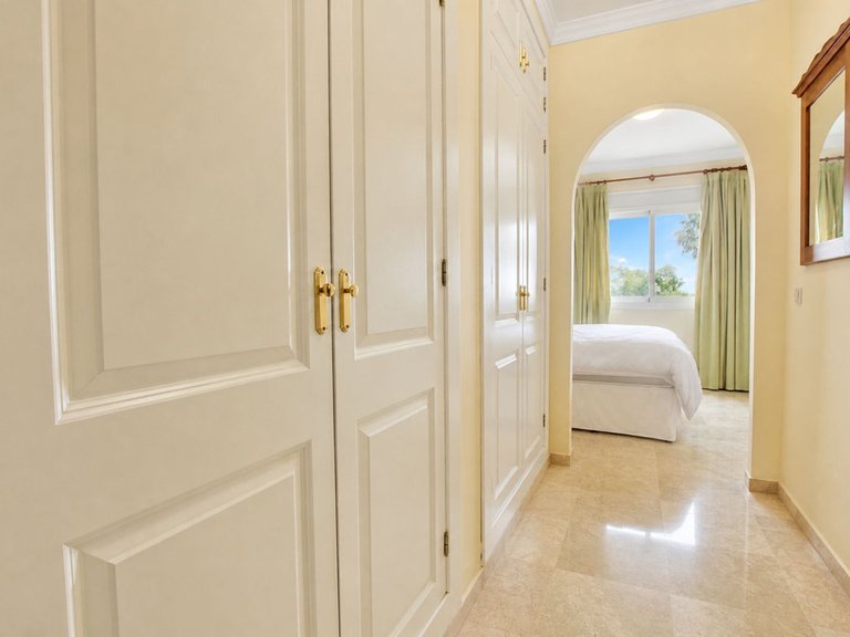 Apartment for Sale in Mijas Golf, Malaga 13