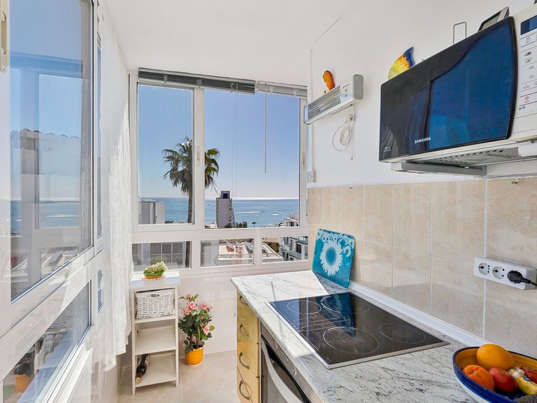 Apartment for Sale in Benalmadena Costa, Malaga 9