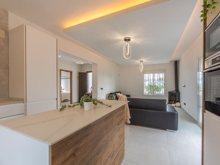 Villa for Sale in La Duquesa, Malaga 12