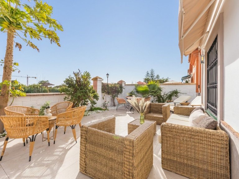 Villa for Sale in La Duquesa, Malaga 16